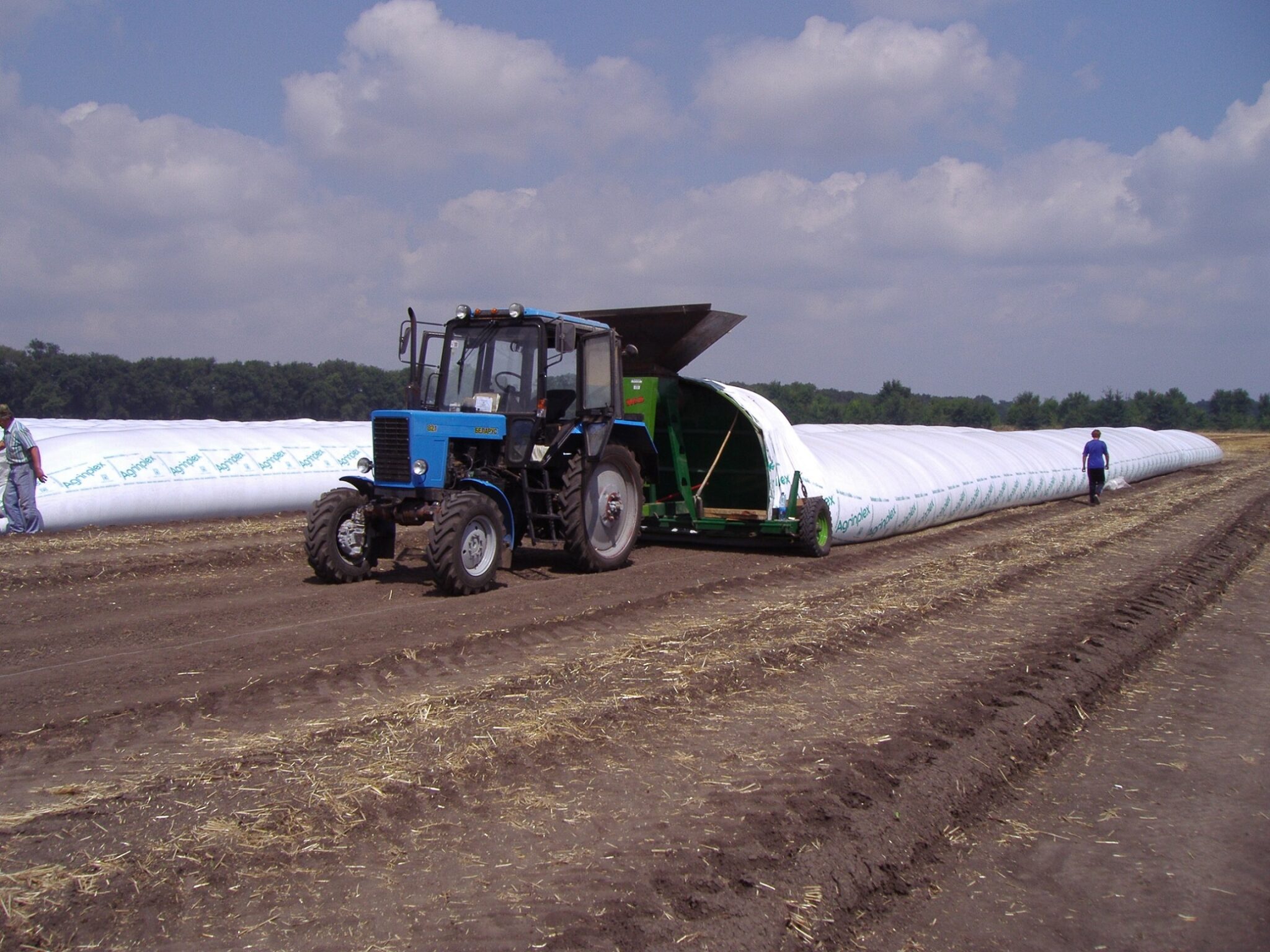 Полиэтиленовые рукава (закладка зерна)